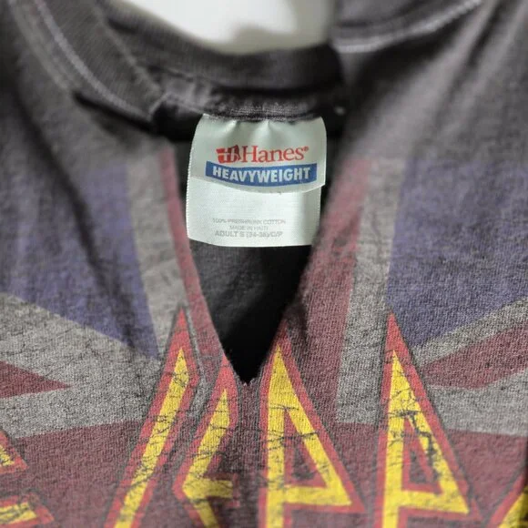 BOHO DIY Distressed Def Leppard Rock Shirt Upcycled Fringed Size SMALL (34-36) - Picture 3 of 10